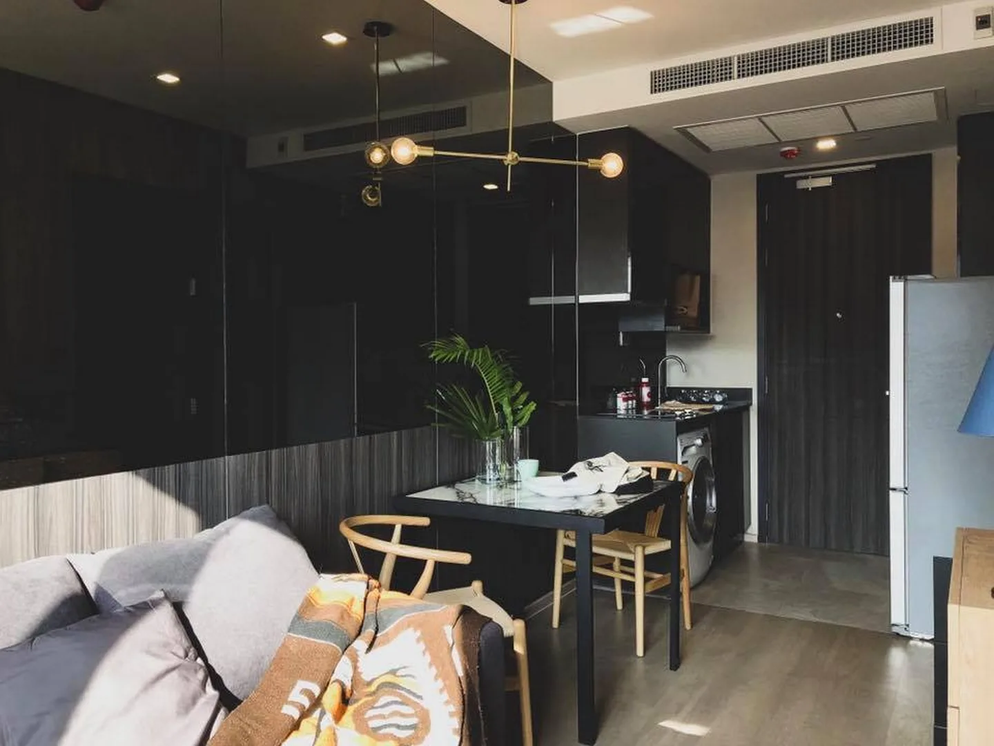 Ashton Asoke — photo 10