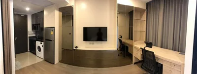 Ashton Chula - Silom