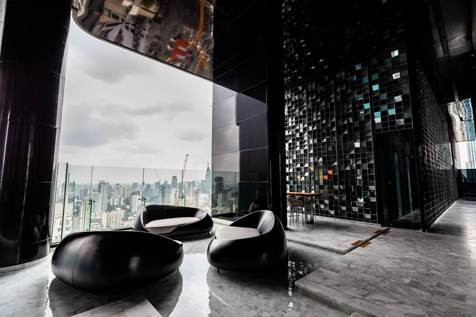 Ashton Asoke — photo 10