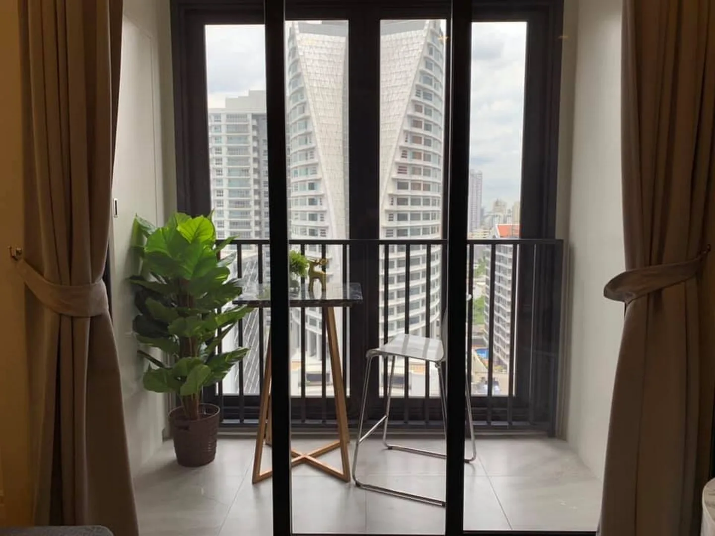 Ashton Asoke — photo 2