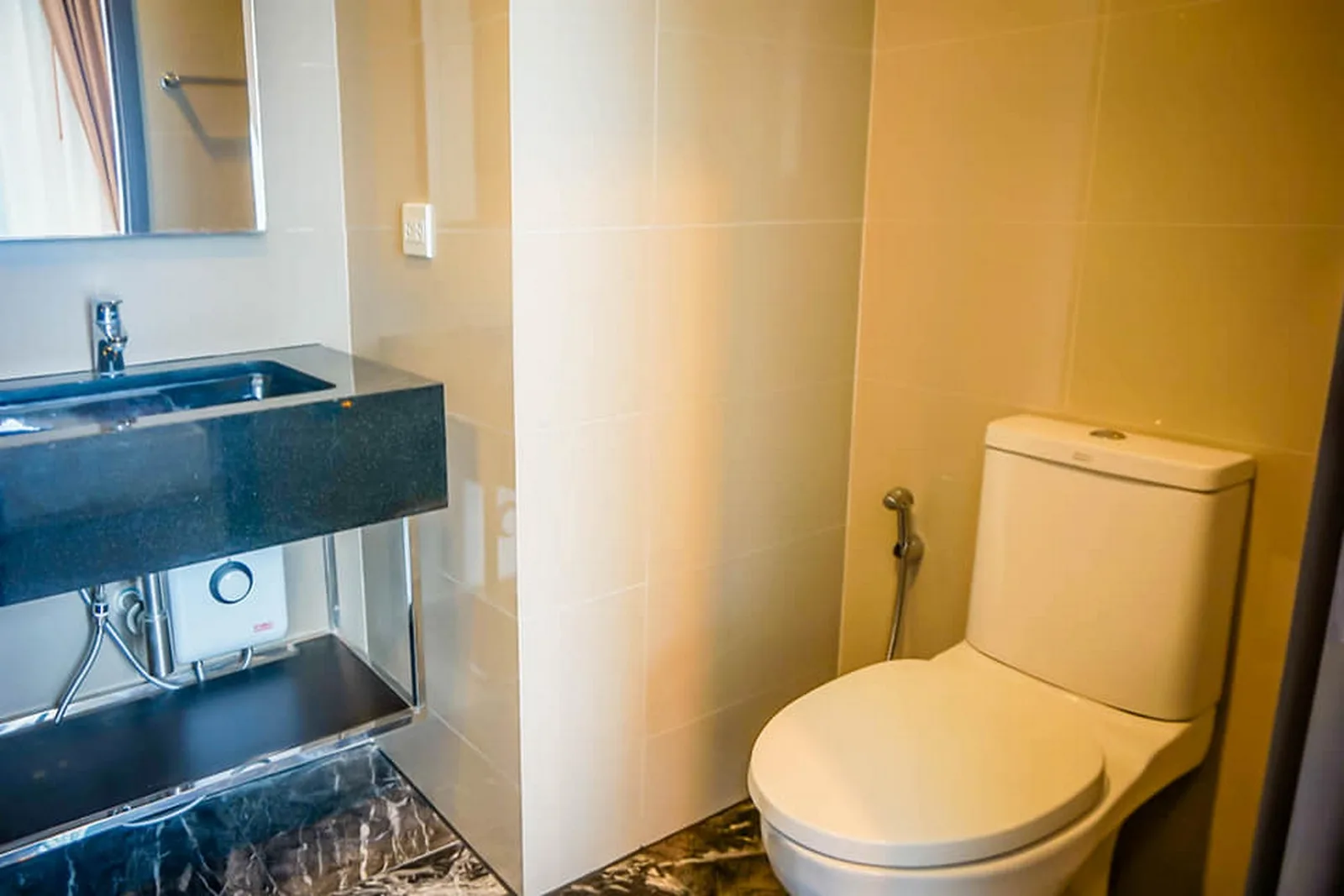Edge Sukhumvit 23 — photo 9