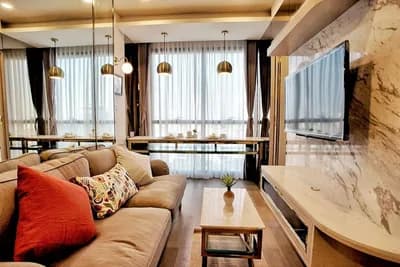 Ashton Chula - Silom