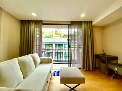 Klass Condo Langsuan
