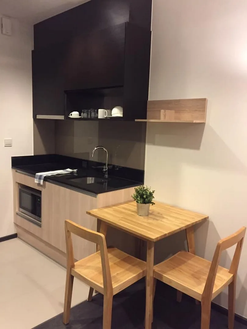 Edge Sukhumvit 23 — photo 4
