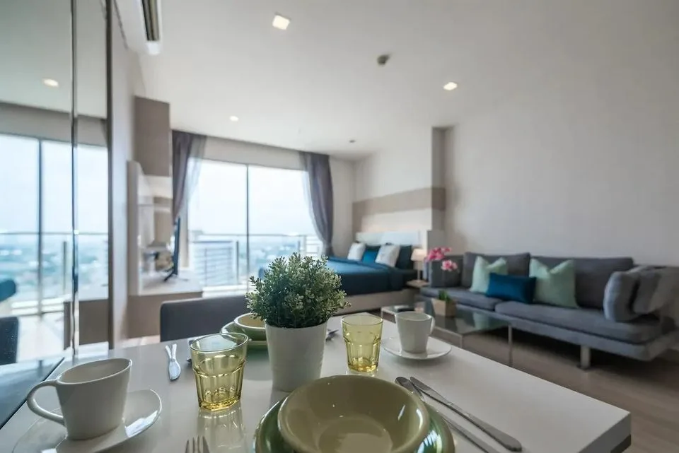 Sky Walk Condominium — photo 3
