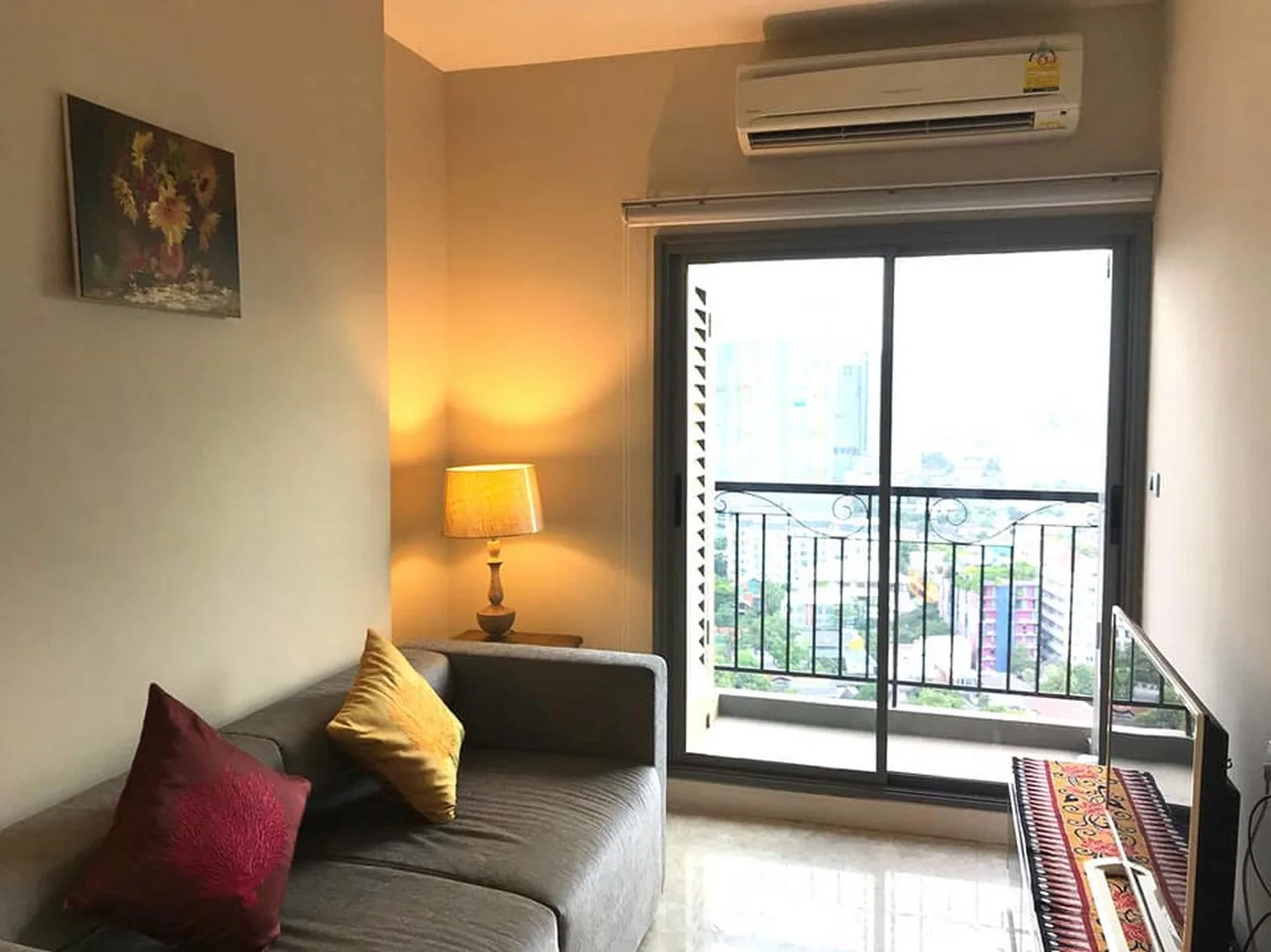 The Crest Sukhumvit 34 — photo 2