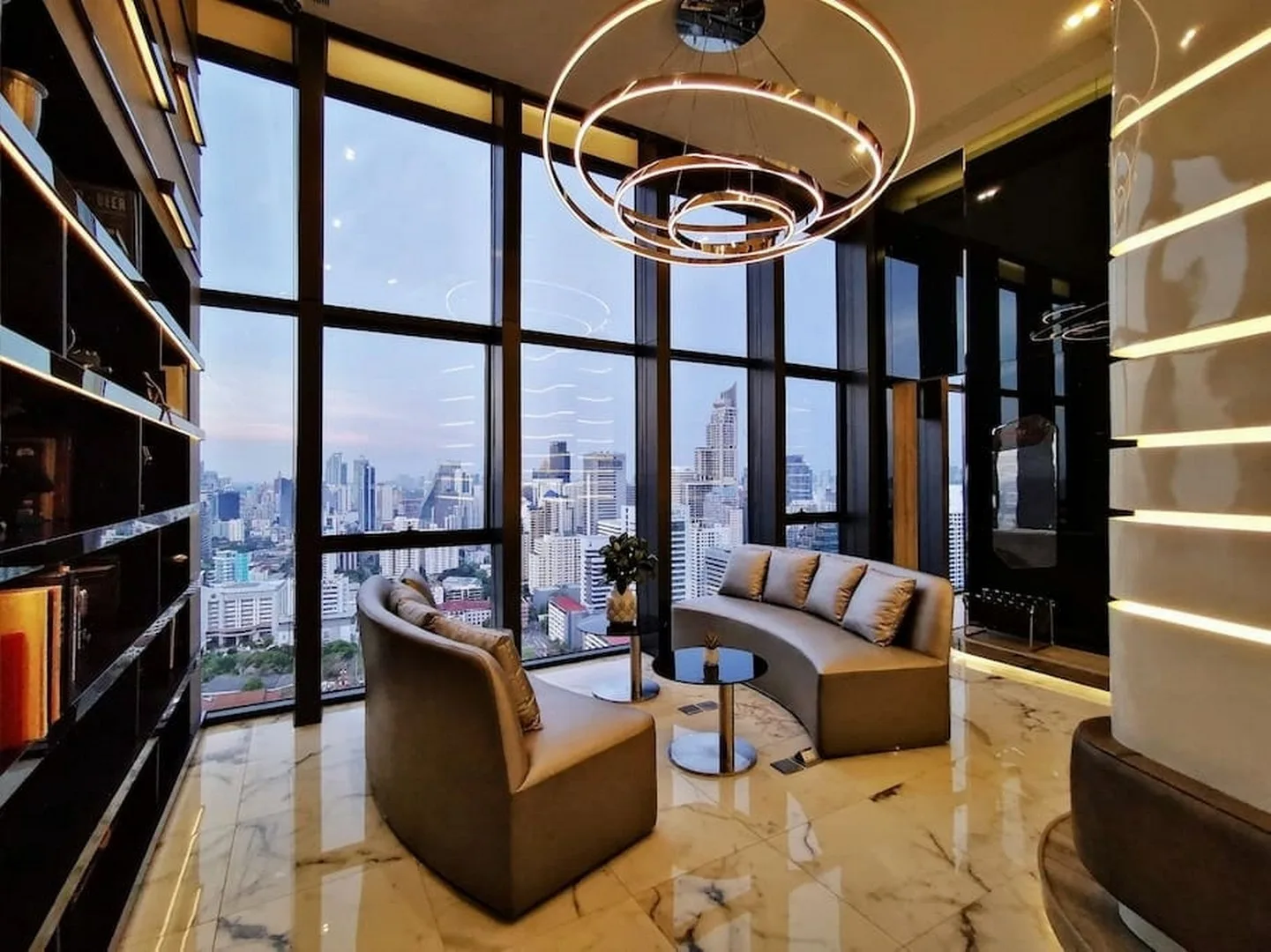 Ideo Mobi Asoke — photo 18