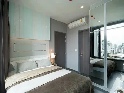 Edge Sukhumvit 23