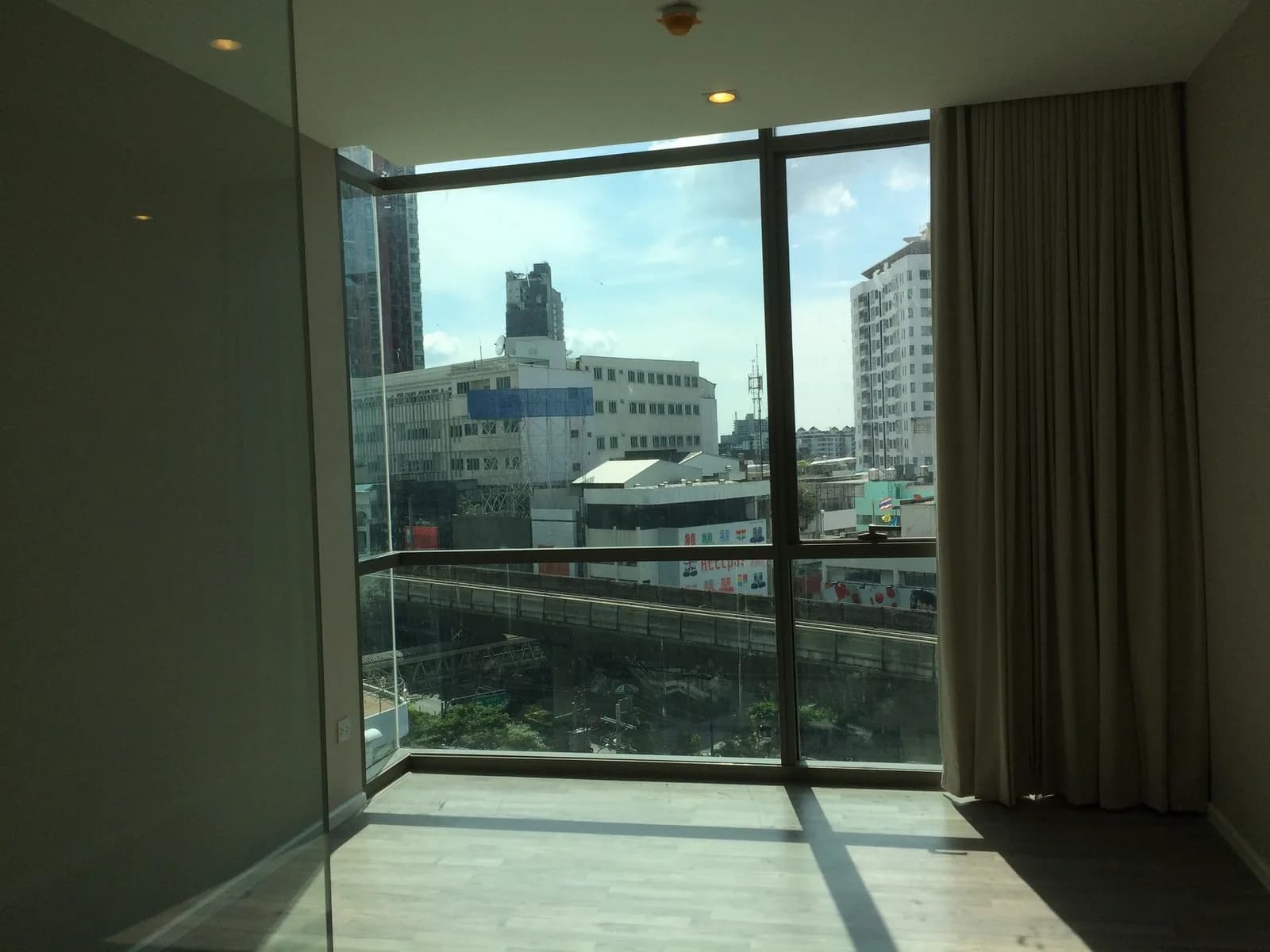 The Room Sukhumvit 69 — photo 3