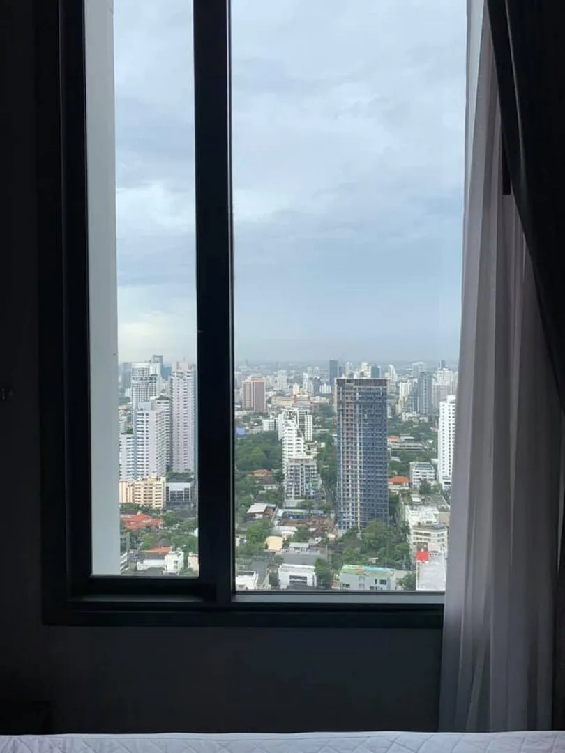 Edge Sukhumvit 23 — photo 4
