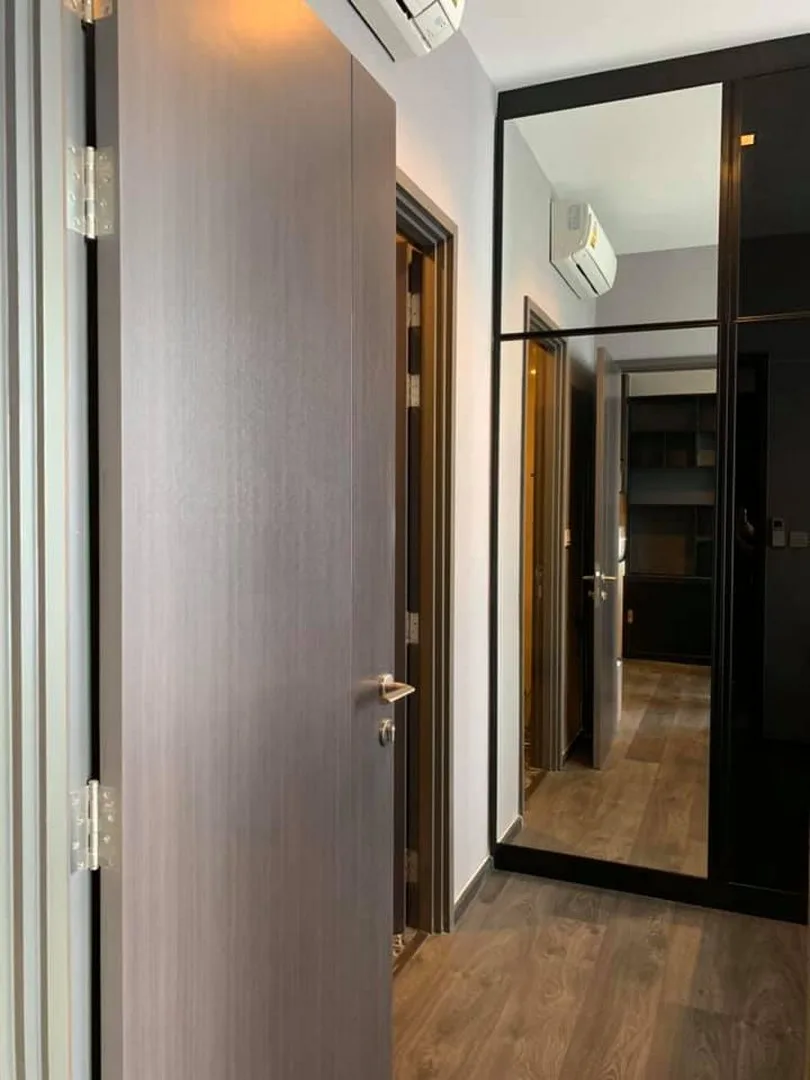Edge Sukhumvit 23 — photo 8