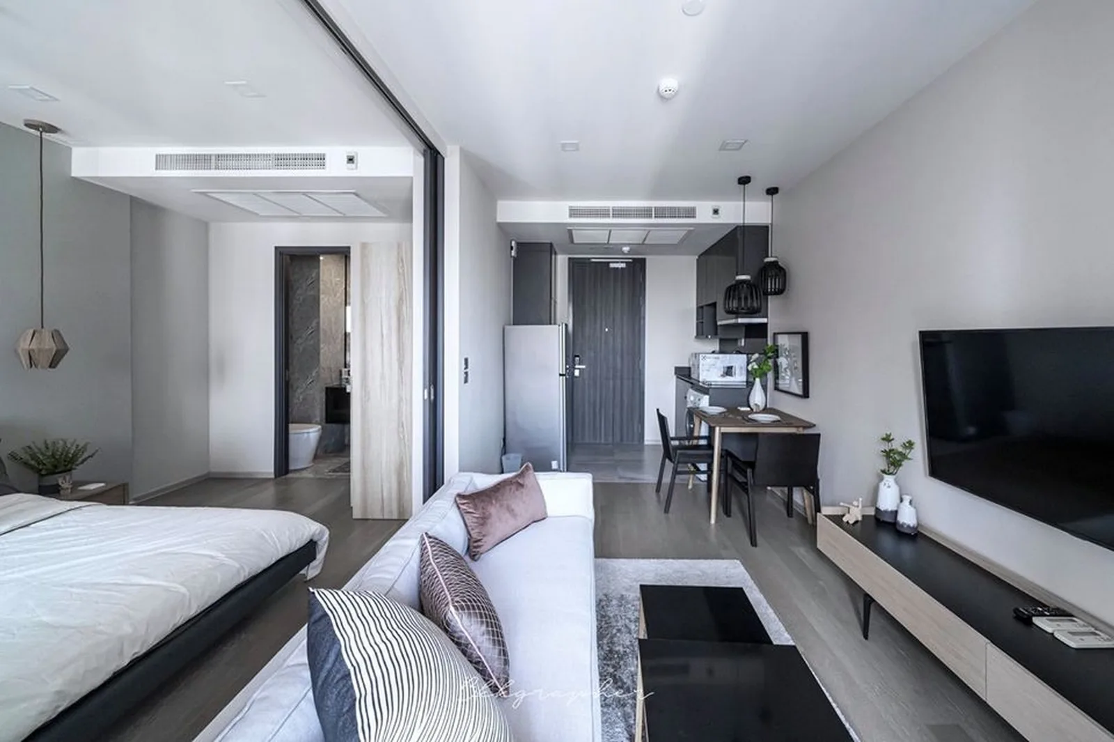 Ashton Asoke — photo 2