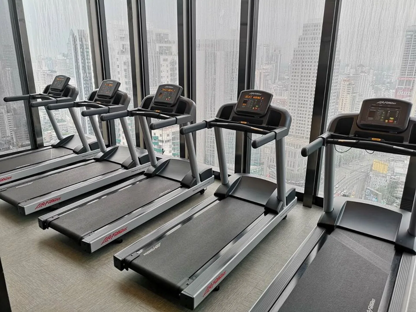Ashton Asoke — photo 13