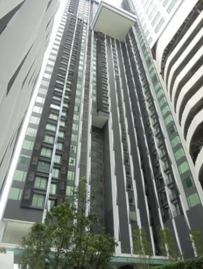 Edge Sukhumvit 23