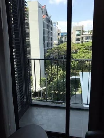 Edge Sukhumvit 23