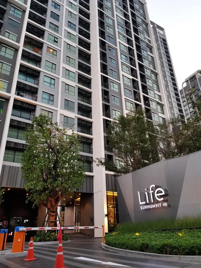 Life Sukhumvit 48 — photo 13