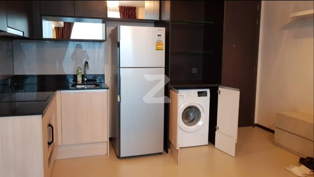 Edge Sukhumvit 23 — photo 4