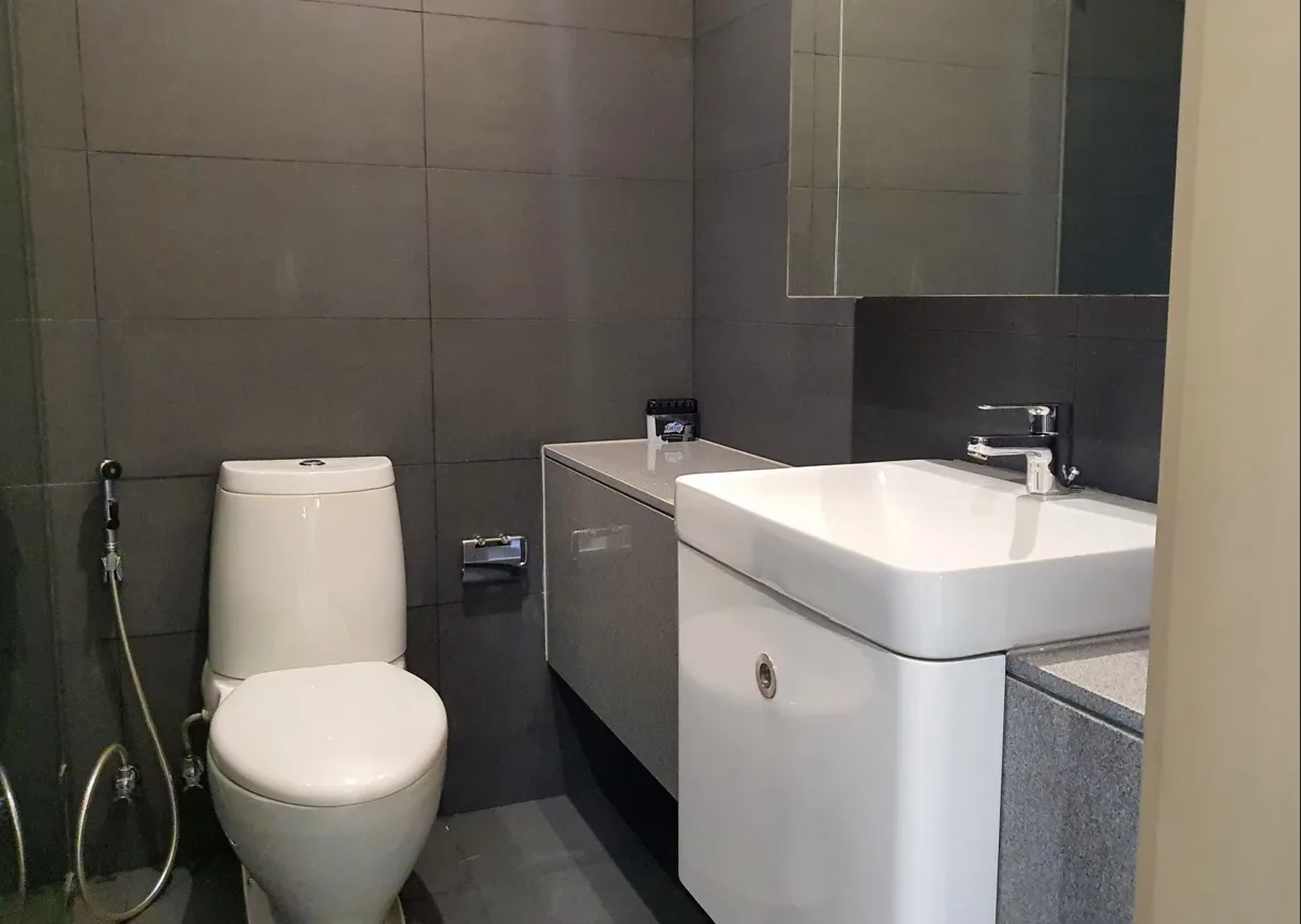 Noble Ploenchit — photo 11