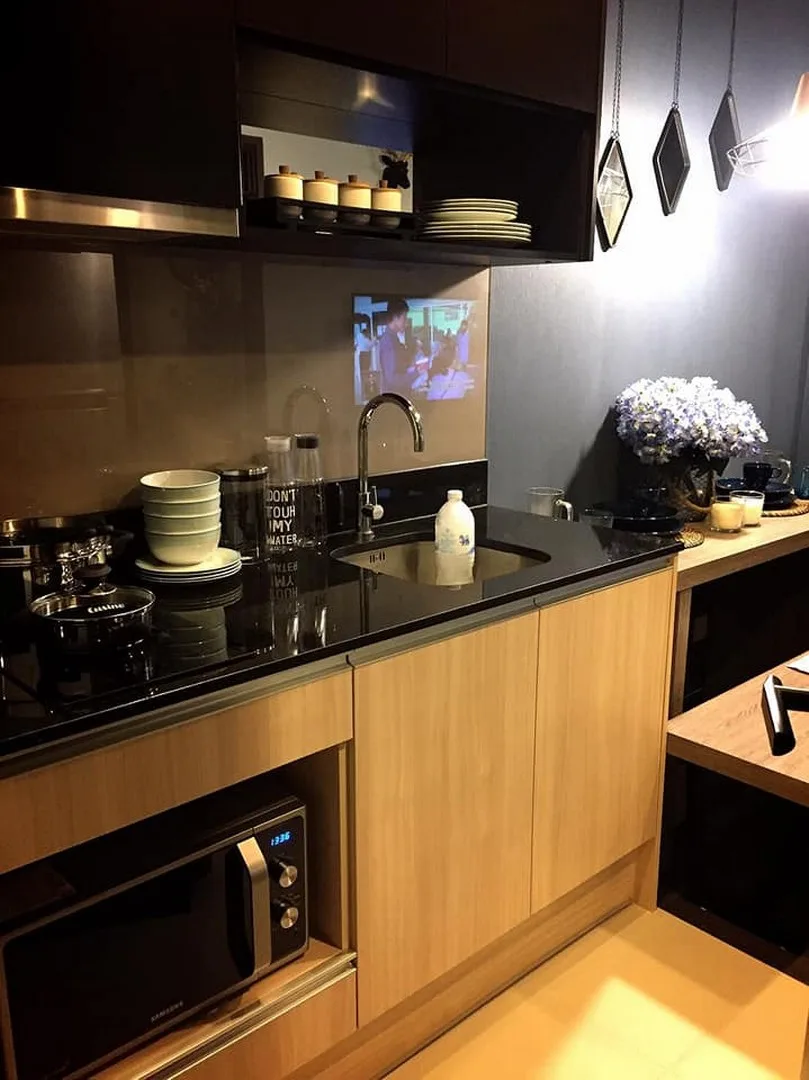 Edge Sukhumvit 23 — photo 4