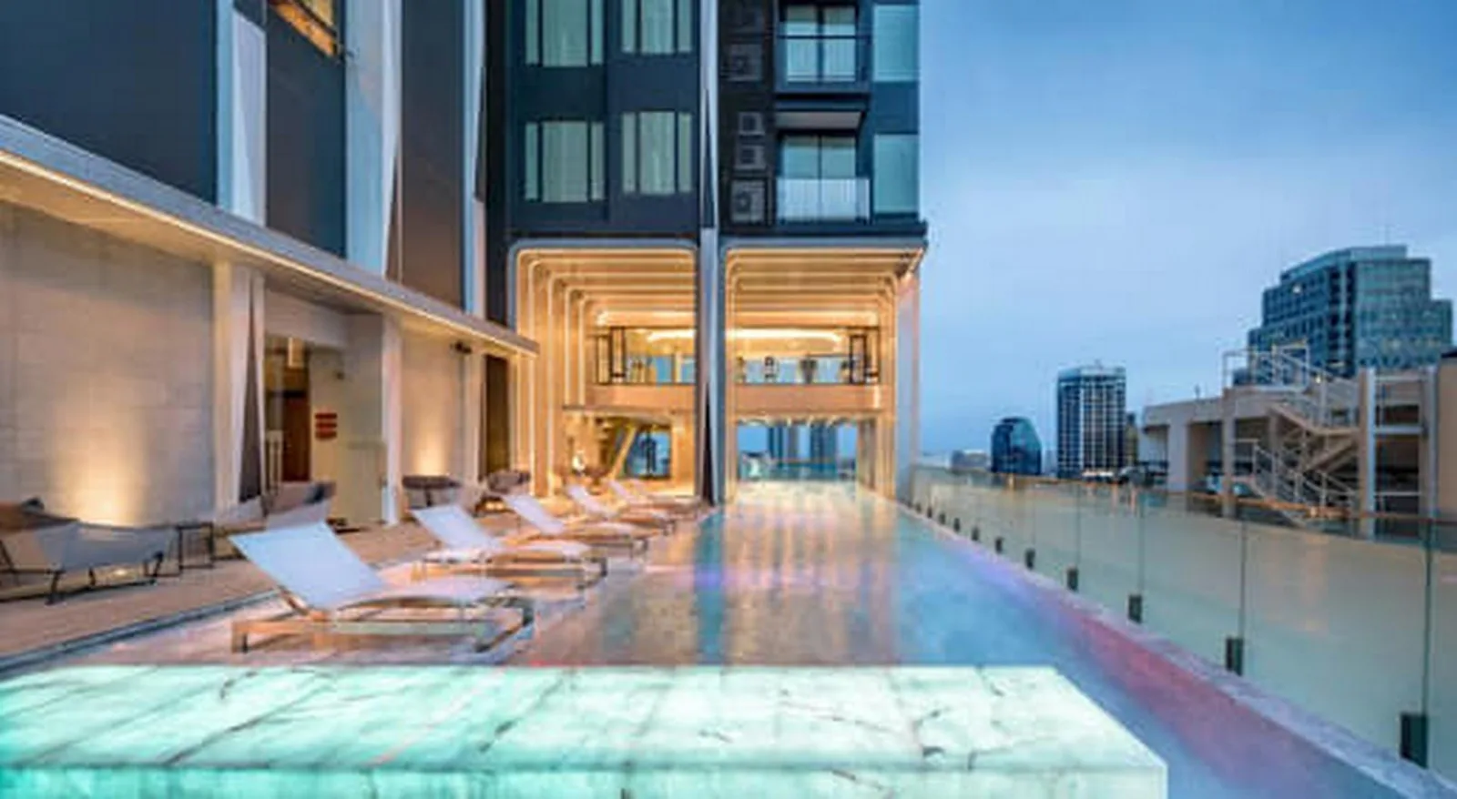 Edge Sukhumvit 23 — photo 8