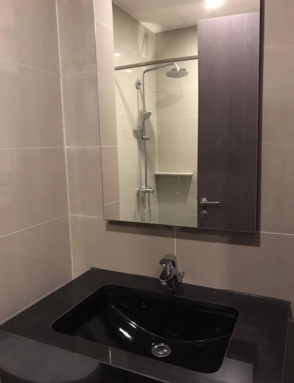 Edge Sukhumvit 23 — photo 10
