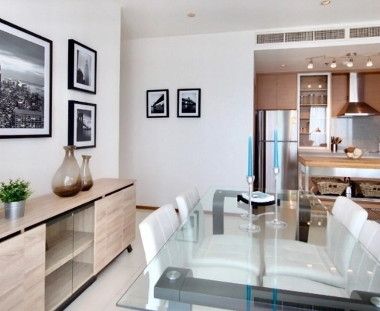 The Emporio Place — photo 1