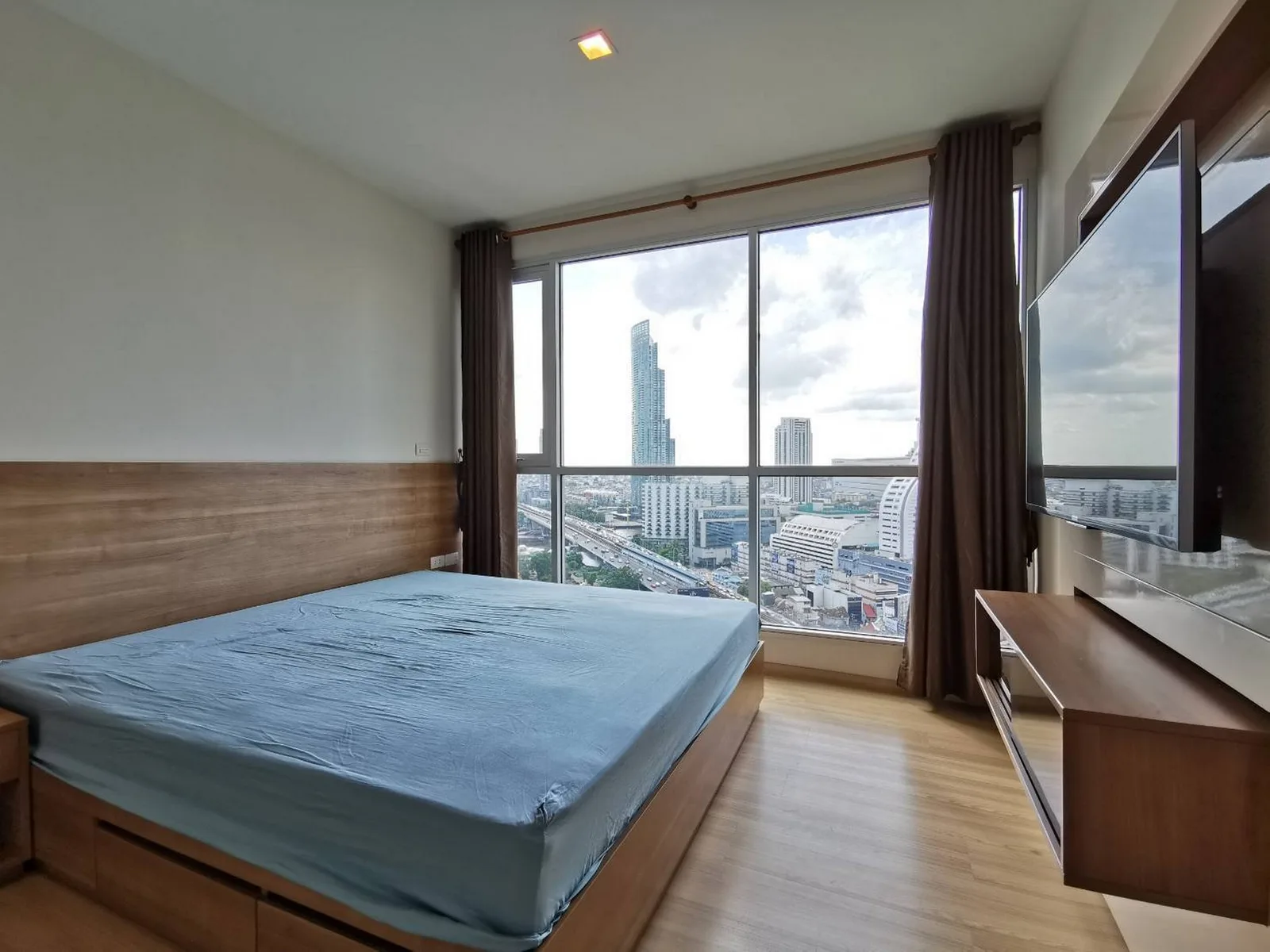 Rhythm Sathorn — photo 4