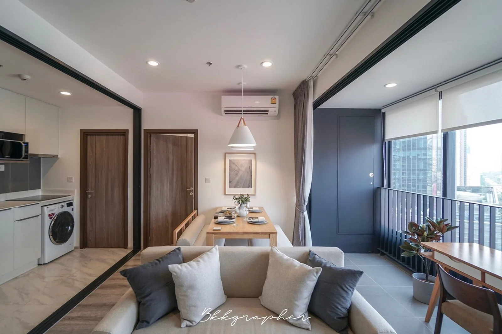 Ideo Mobi Asoke — photo 1