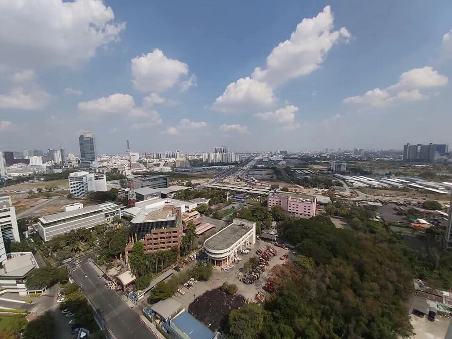 Belle Grand Rama 9 — photo 11