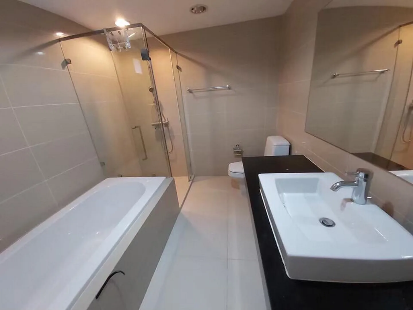 Belle Grand Rama 9 — photo 6