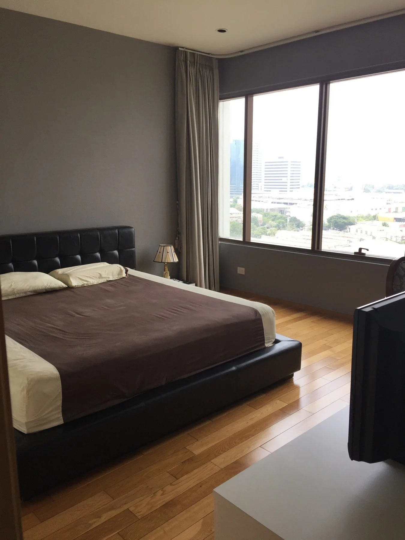 The Emporio Place — photo 5