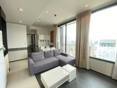 Edge Sukhumvit 23