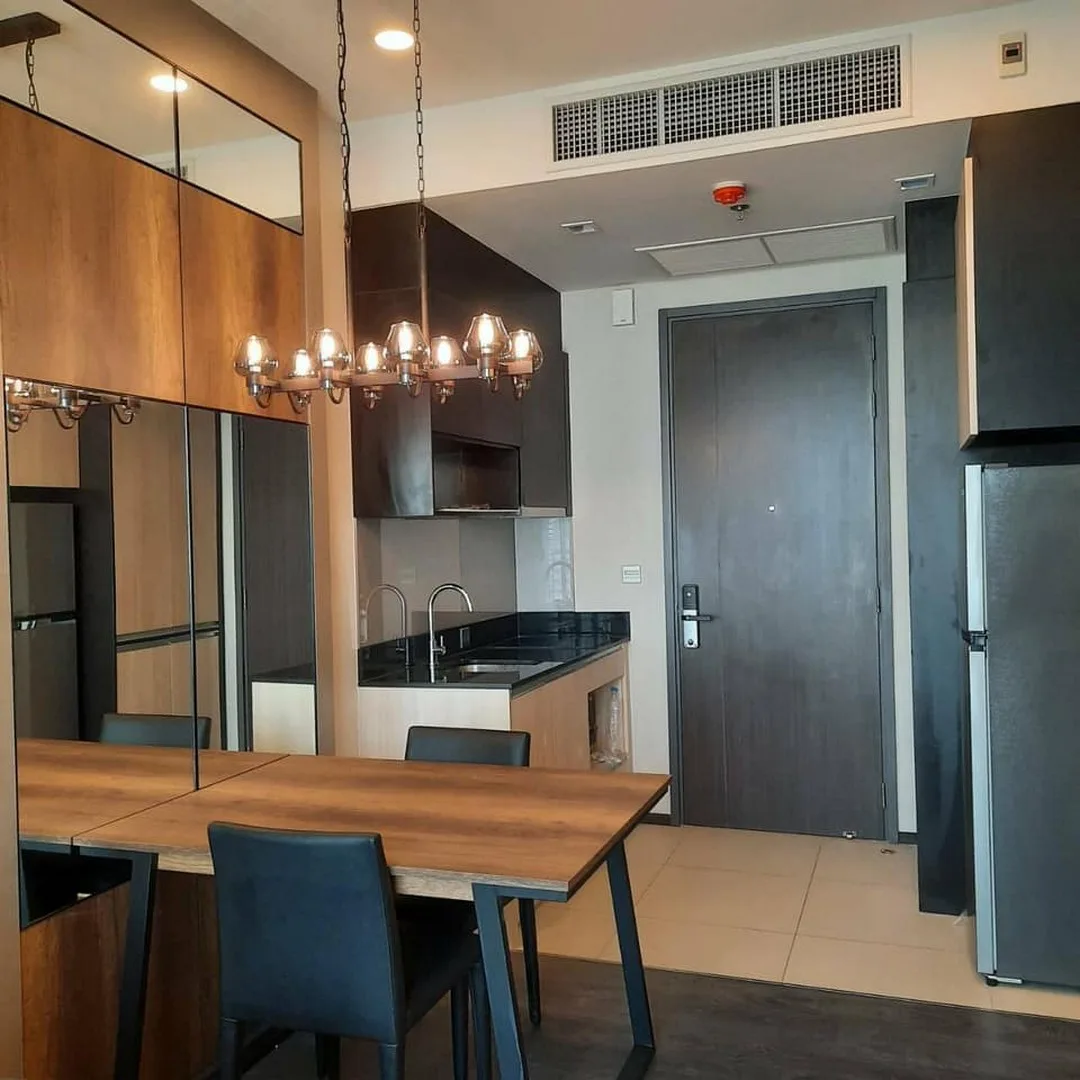 Edge Sukhumvit 23 — photo 4