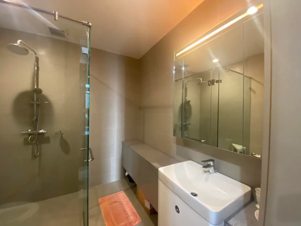 Noble Ploenchit — photo 10