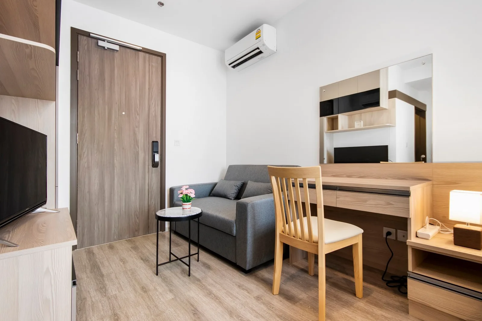 Ideo Mobi Asoke — photo 2