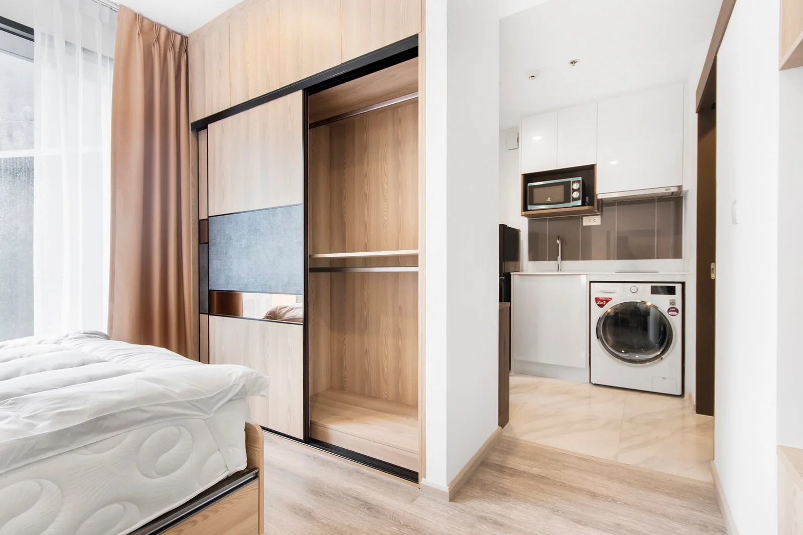 Ideo Mobi Asoke — photo 9