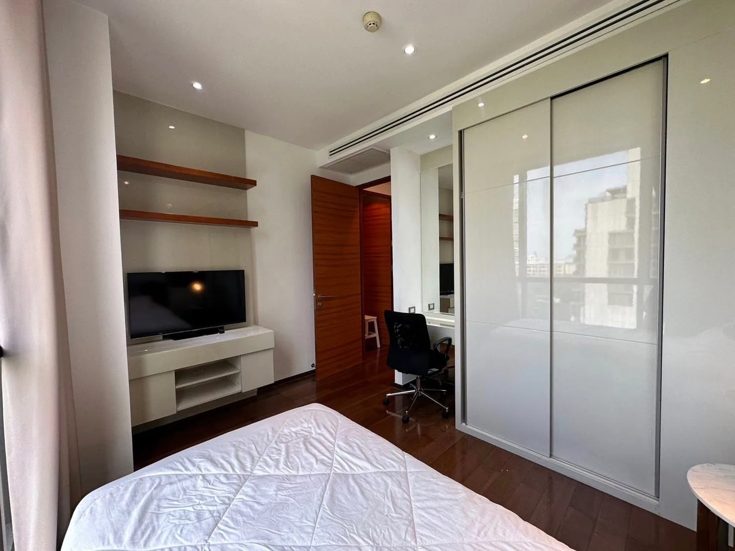 The Address Sukhumvit 28 — photo 15