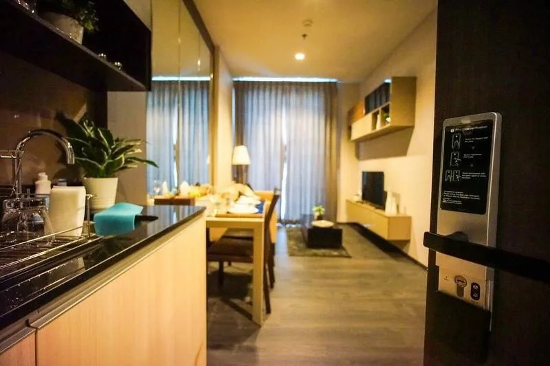 Edge Sukhumvit 23 — photo 9