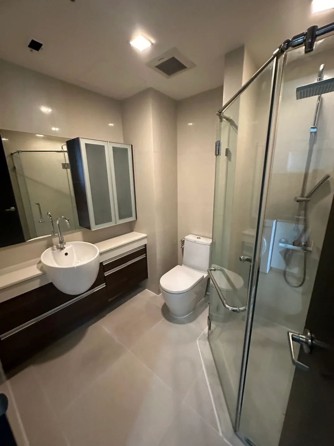 Sky Walk Condominium — photo 5