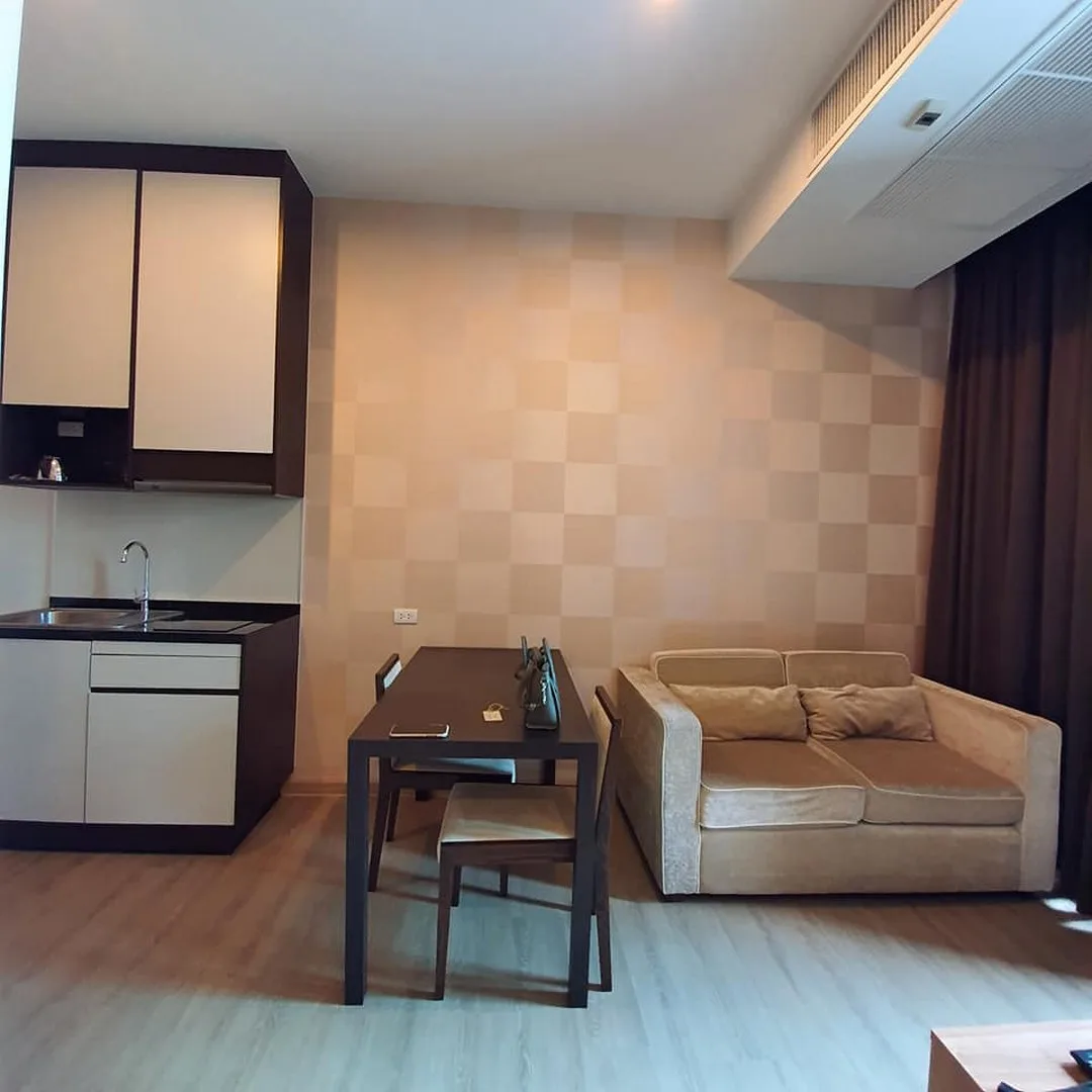 The Capital Ekamai-Thonglor — photo 1