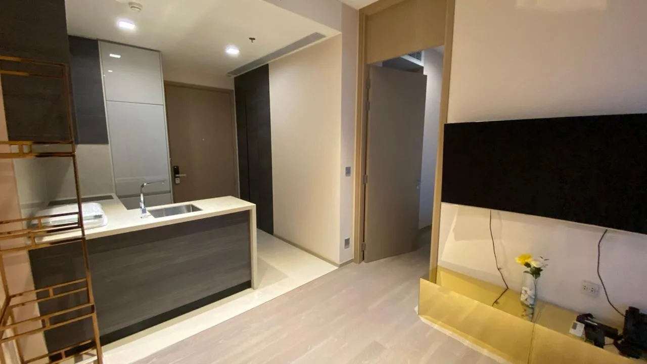 The Esse Asoke — photo 5