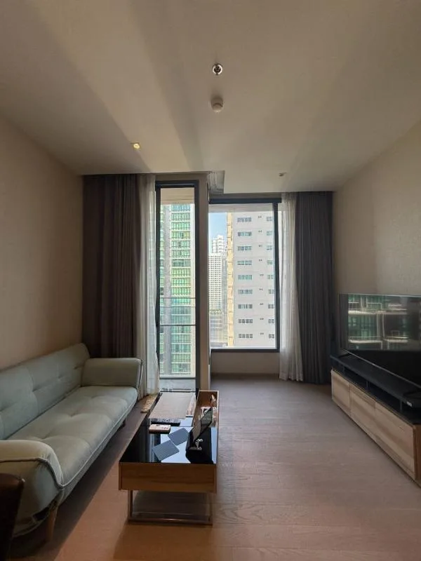 The Esse Asoke — photo 1