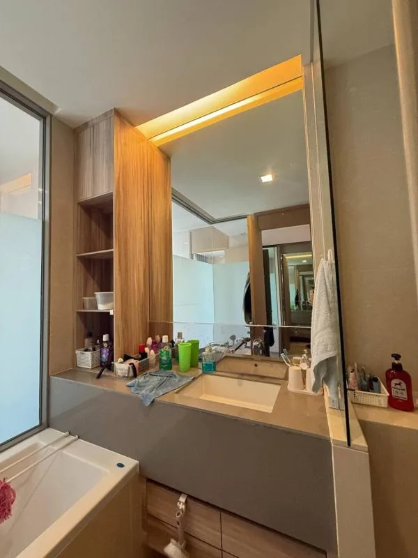 The Esse Asoke — photo 7
