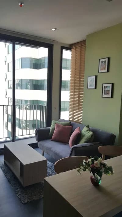 Edge Sukhumvit 23