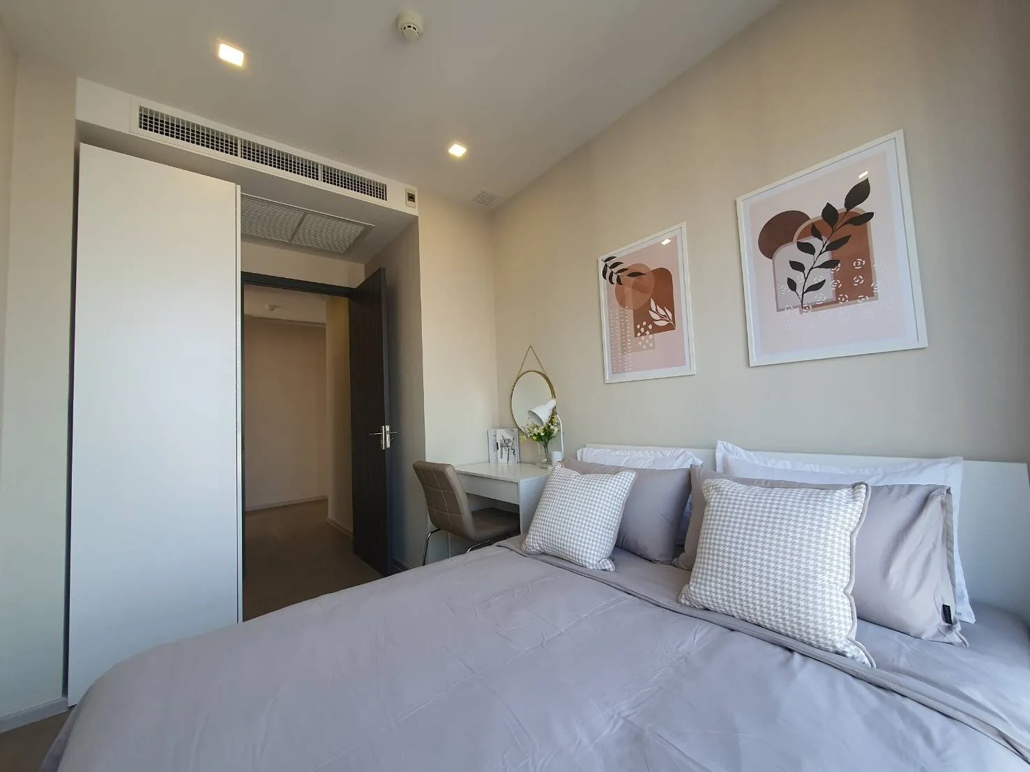Ashton Asoke — photo 11
