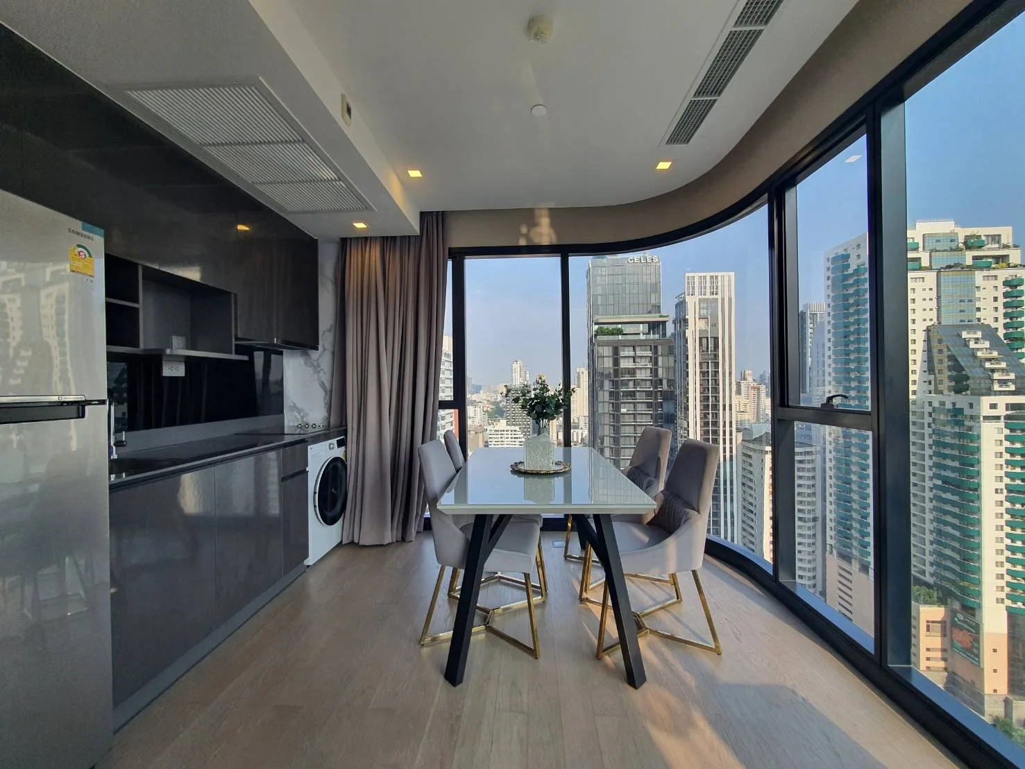 Ashton Asoke — photo 8