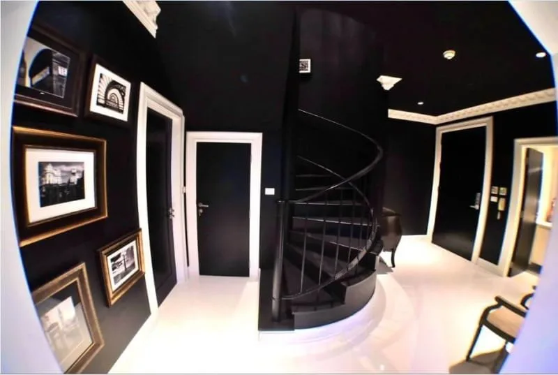 The Emporio Place — photo 5