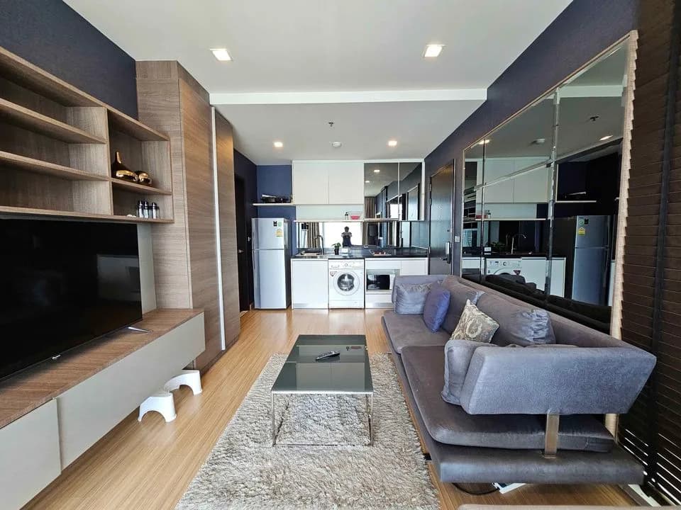 Sky Walk Condominium — photo 3