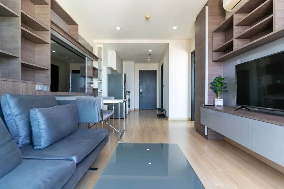 Sky Walk Condominium — photo 1