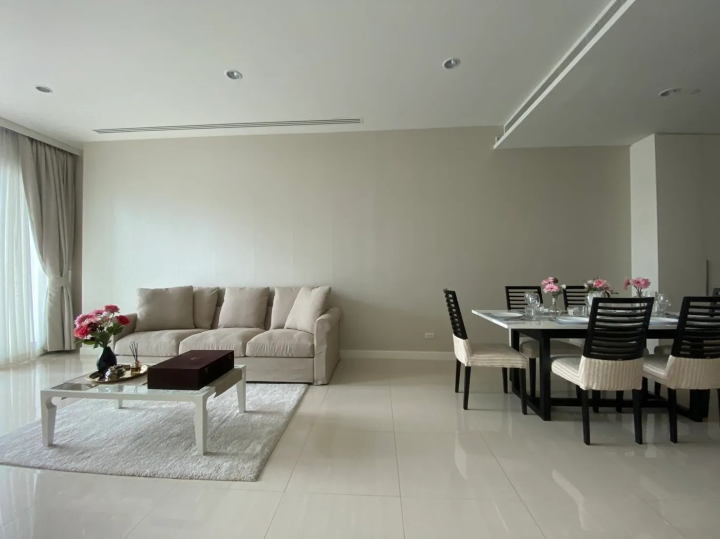 185 Rajadamri — photo 4
